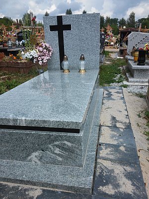 Nagrobki Kamieniarstwo Sanka
